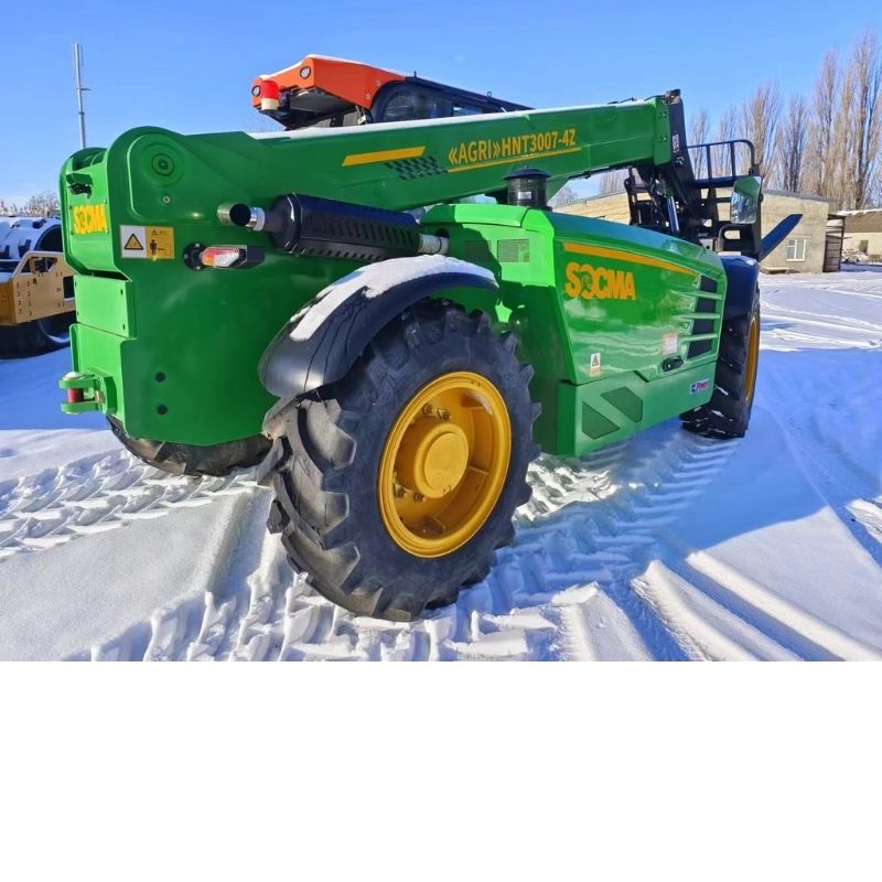 Телескопический погрузчик SOCMA HNT3007 грузоподъемностью 3 тонны и вылетом 7 метров для строительства и логистики