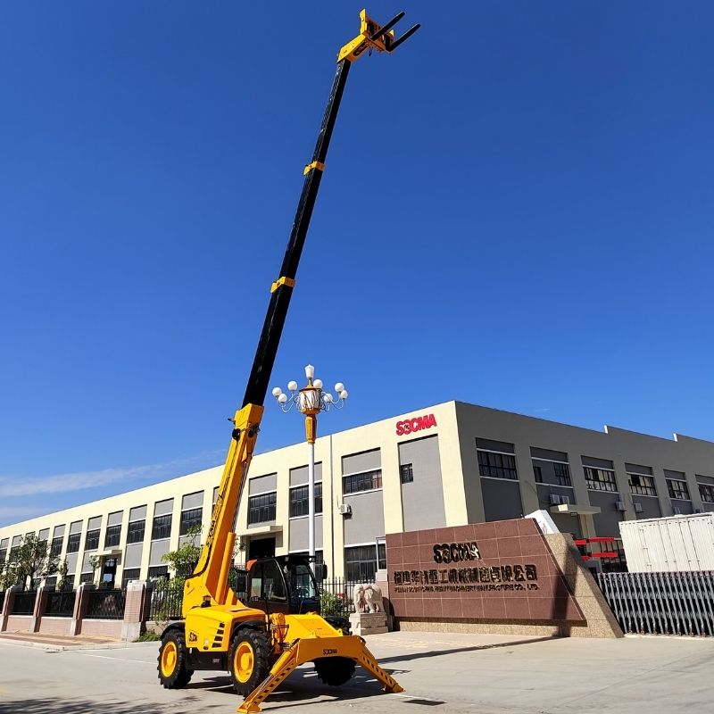 Телескопический погрузчик SOCMA HNT4017-4Z грузоподъемностью 4 тонны и вылетом 17 метров для строительства и сельского хозяйства