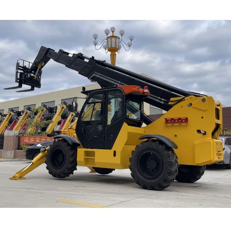 Телескопический погрузчик SOCMA HNT4517-4Z грузоподъемностью 4,5 тонны и вылетом 17 метров для строительства и сельского хозяйства